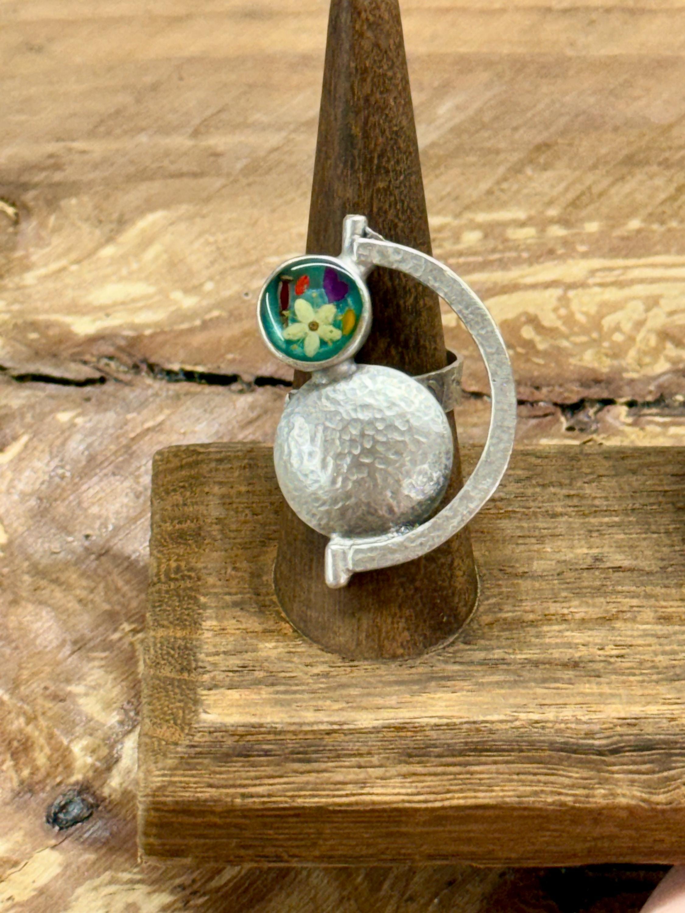 Celestial Botanical Statement Ring  Real Flower Resin Ring, Moon Phase Inspired Silver Ring, One of a Kind Nature Jewelry - Adjustable