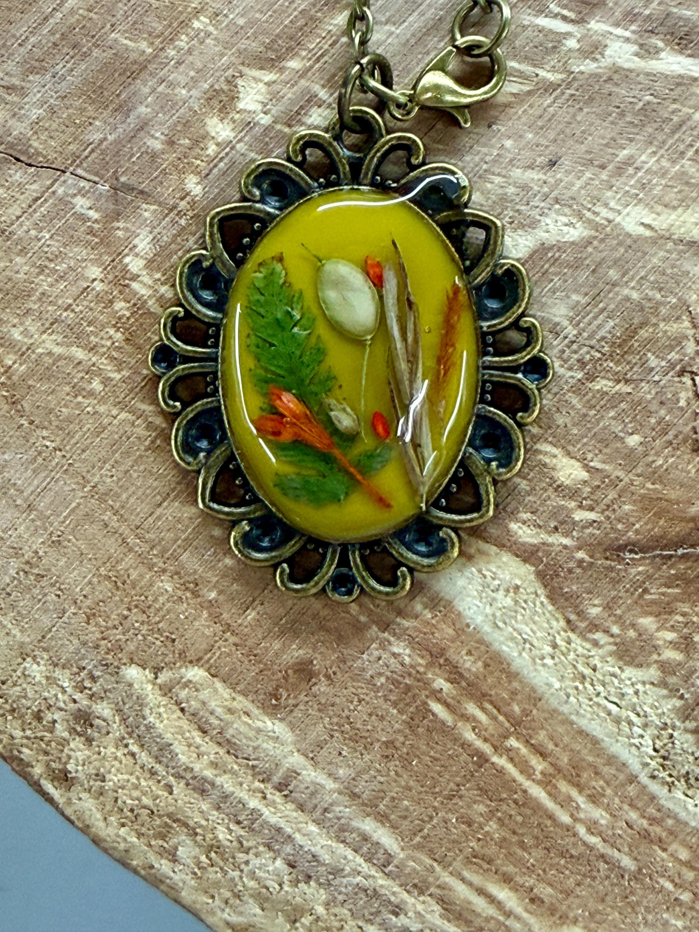 Botanical Oval Pendant Necklace  Real Dried Flower Jewelry