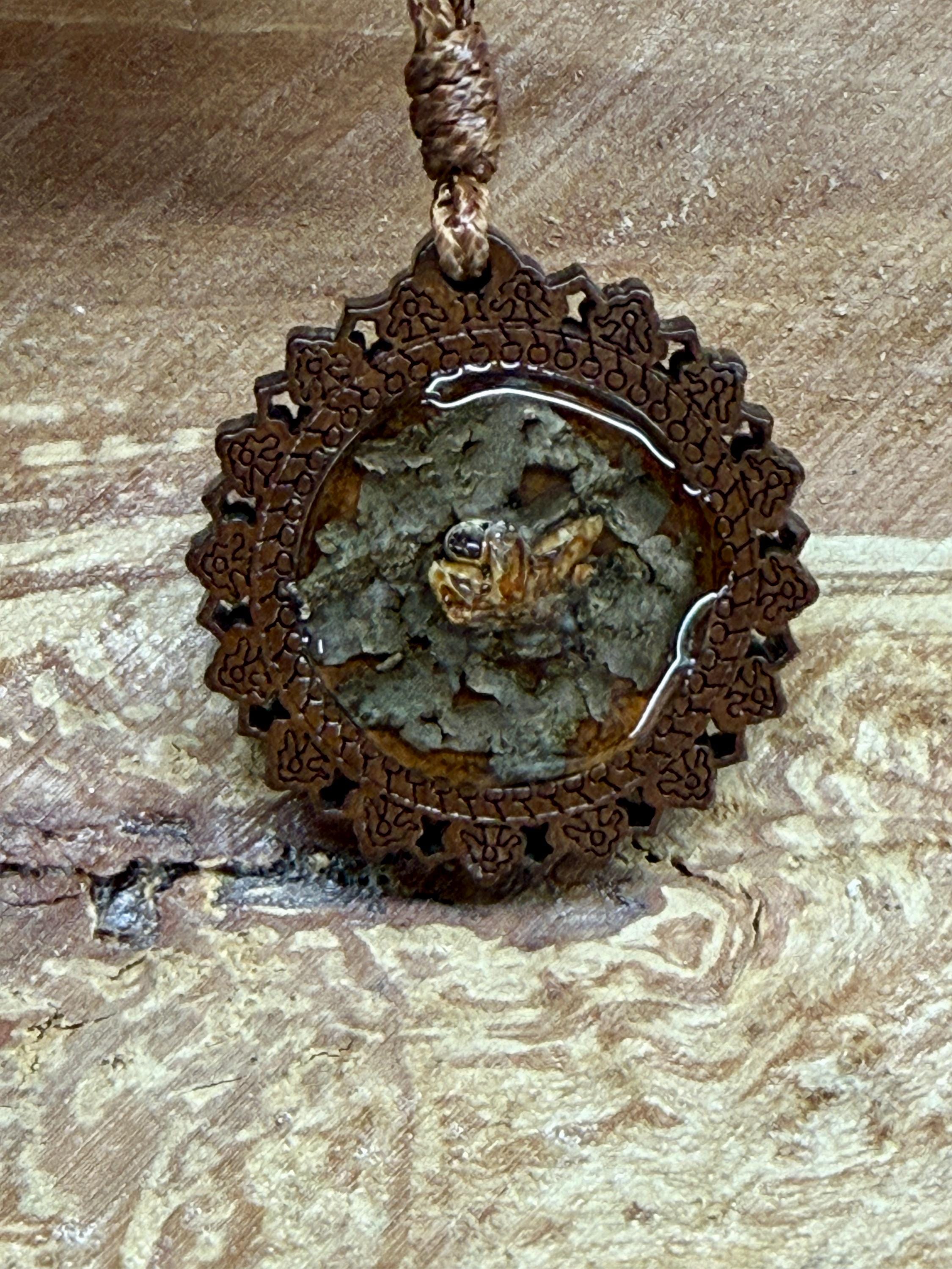 Gender Neutral Botanical Mandala Resin Necklace  Real Wildflower  Nature-Inspired Resin Pendant, Boho Earthy Jewelry