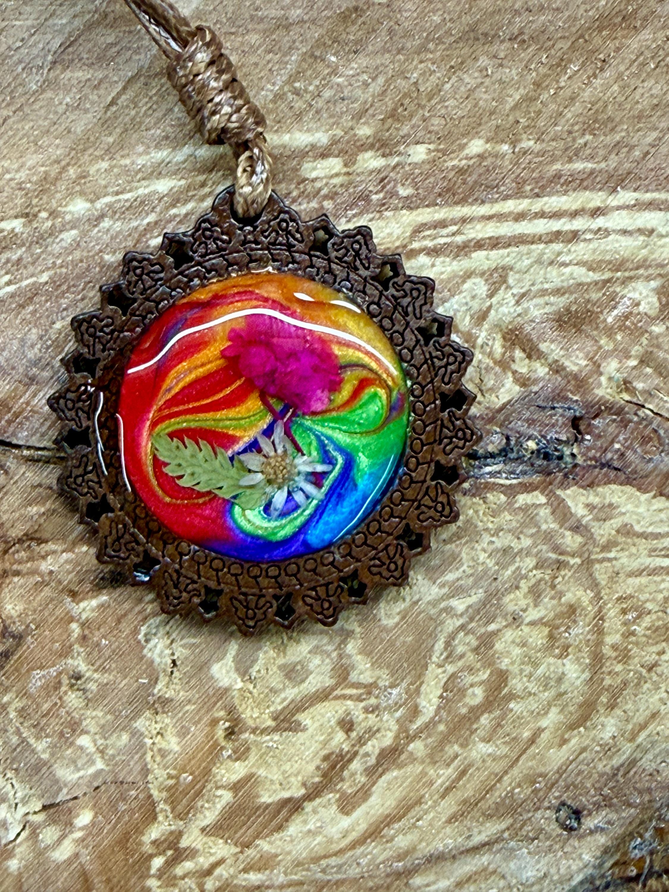 Gender Neutral Botanical Mandala Resin Necklace  Real Wildflower  Nature-Inspired Resin Pendant, Boho Earthy Jewelry